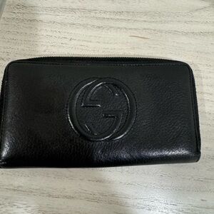 Gucci wallet